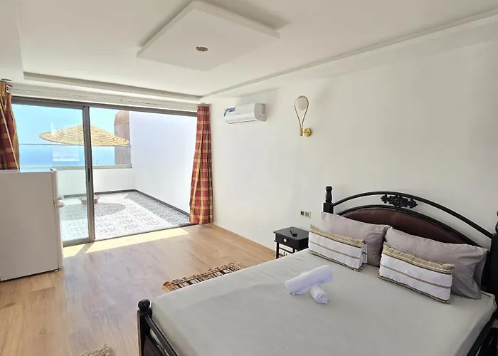 Open Waves Surf House
